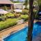 Hotel Villas Mariposas
