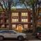 Stylish and Expansive 2BR Apt with Balcony - Buckingham 3 - Чикаго