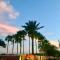 SOLANA 7 Bed Rooms FAMILY VACATION VILLA-Private Pool and SPA