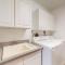 1060 S Fletcher Ave