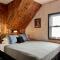 Crews Quarters Boarding House - Caters to Men
