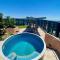 Southbank Apartment with pool Brisbane CBD Hosted by Homestayz