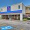 Motel 6-Villa Park, IL - Chicago West