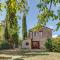 Belvilla by OYO Typical country house with pool - San Casciano dei Bagni