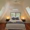 Canopy 5 Chalet