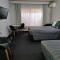 Belconnen Way Hotel & Serviced Apartments