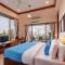 The Blue Horizon by StayVista - Featuring a beach-view villa with a swimming pool, indoor games, and a relaxing balcony