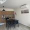 F10 Room 1, Private Double room with private bathroom in shared Flat - Msida