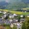 Helle Wohnung bei Willingen mit Terrasse