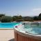 Villa with heated pool and hot tub - Vélieux