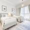 Spacious 3BR Apartment with Assistant Room in Sadaf 5 JBR by Deluxe Holiday Homes - Dubaj