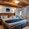 HelloChalet - Chalet da MiRo - Sunny terraces with stunning Matterhorn views, reachable on foot only