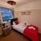 PREMIER - Whifflet Apartment