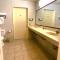 Ramada by Wyndham Los Angeles/Wilshire Center