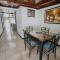 Flor Tica House