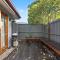 Tallows Studio -Modern, tranquil, dog friendly,2 mins to the beach - 萨福克公园