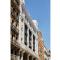 60 Balconies Iconic