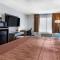 Quality Inn & Suites Sulphur Springs