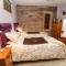 Holly Lodge