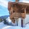 chalet Amitie familial de luxe avec JACUZZI, HEBERGEMENT MULTIPASS ETE, WIFI fibre, 150 m des pistes de ski et randonnées