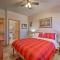 Near Lake and Trails Show Low Condo with Grill! - شو لو