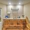Convenient Apt with Fire Pit about Half-Mi to Lake! - غروفلاند