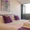 Central Penthouse with Hot Tub & Views 22