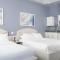Retro Suites Hotel