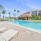 Newly Renovated Condo with SUP Paddle Boards and Golf Clubs Included