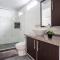 Modern, Luxurious and Tradicional Apartments by Samilis Place