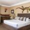 Retro Suites Hotel