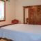 4 Bedroom Amazing Home In Pleubian