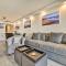 Luxury Oceanfront Mana Kai Resort Condo