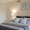 Happy, Cozy, Fun, Loving suite in West Vancouver
