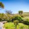 The Studio Cottage, with, Sea views, Garden, Amazing Location by beach - Sennen