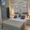 White Boutique Nizami Hotel