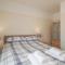 1 Seafield Street