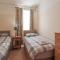 1 Seafield Street