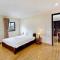 Harvey Hotel & Apartments