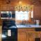 Black Bear Hideaway Cabin