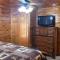 Black Bear Hideaway Cabin