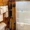 Black Bear Hideaway Cabin