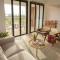 mhouse44
