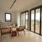 mhouse44
