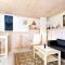 4 person holiday home in Hamburgsund