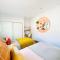 734 apartment-2 bedroom and 2 bathroom accommodation, sleeps 4
