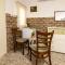 Aida Guest house