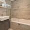 Holiday home with Estuary Views, parking & balcony