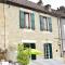 2Bed Cottage Sleeps 4 - Garden Patio Pets