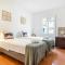 New top floor apt with a lot of light & aircon - Girona